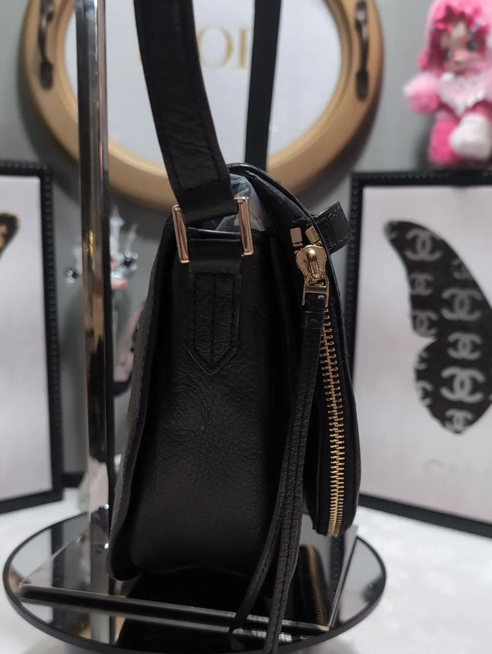 Tory Burch Brody Black Pebbled Leather Saddle Crossbody With Zipper Pocket🔥🔥